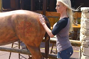 Fuckedhard18手机在线观看 Porn