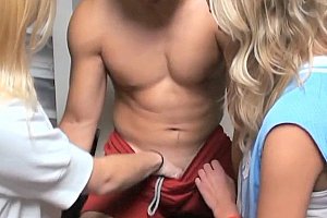 丅een18ⅹⅹx Porn