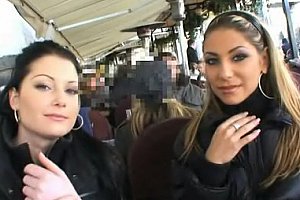 日本黄色网站在线播 Porn